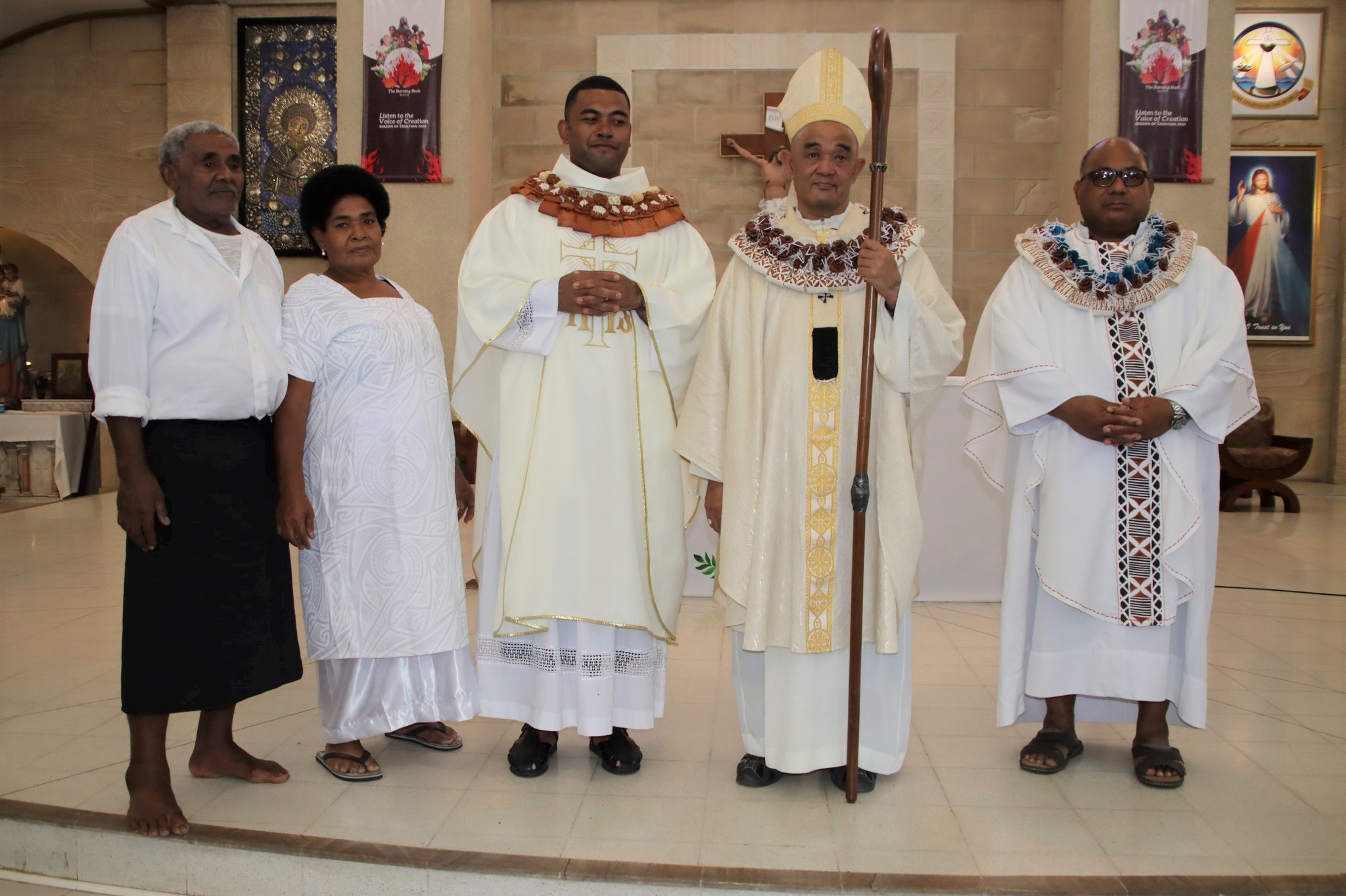 Fr Iosefo Amuri with his parents Archbishop and Provincial